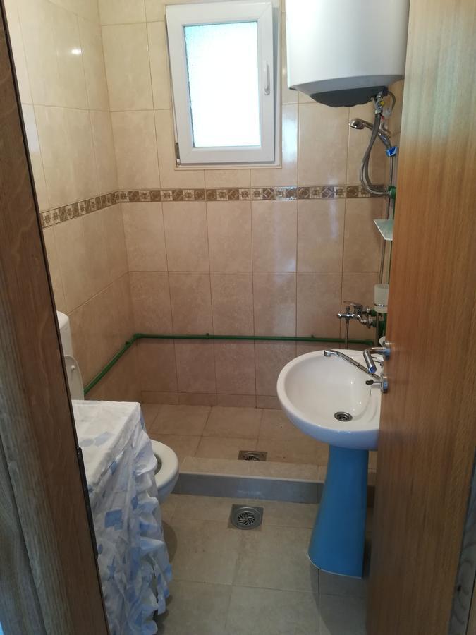Gasthaus Privatni Smjestaj "Mratinje" Plužine Exterior foto