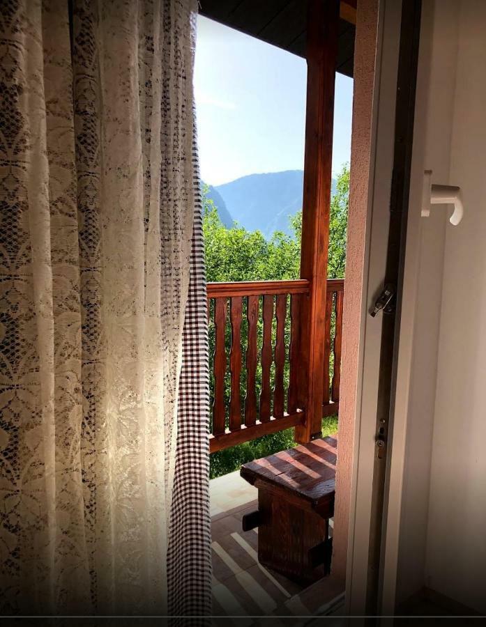 Gasthaus Privatni Smjestaj "Mratinje" Plužine Exterior foto